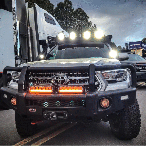 30" SHOCKER 18 LED BAR DUAL MODE WHITE LIGHT VECTOR AND AMBER PHOTON LIGHT PIPE NO HALO FUNCTION - Image 4